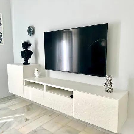 In Plaza Arenal Apartman