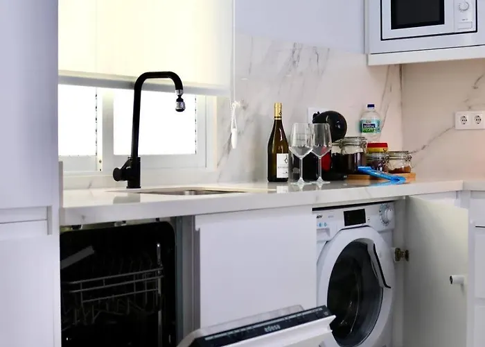 In Plaza Arenal Apartman *