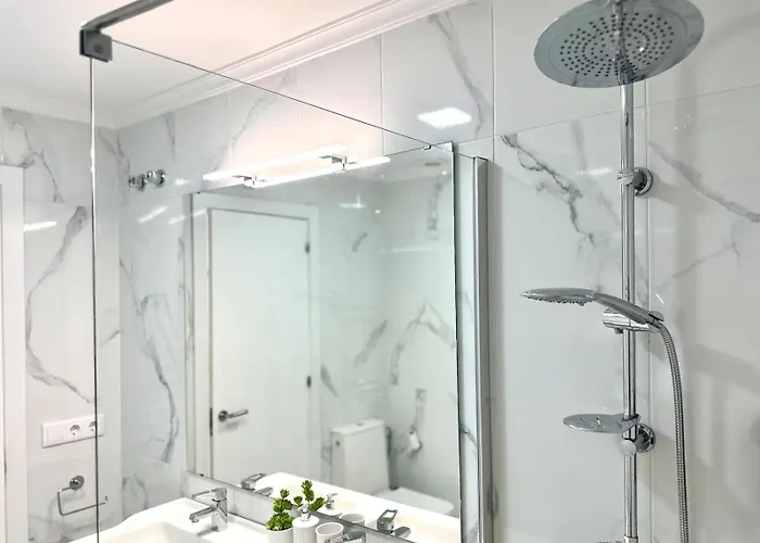 In Plaza Arenal Διαμέρισμα